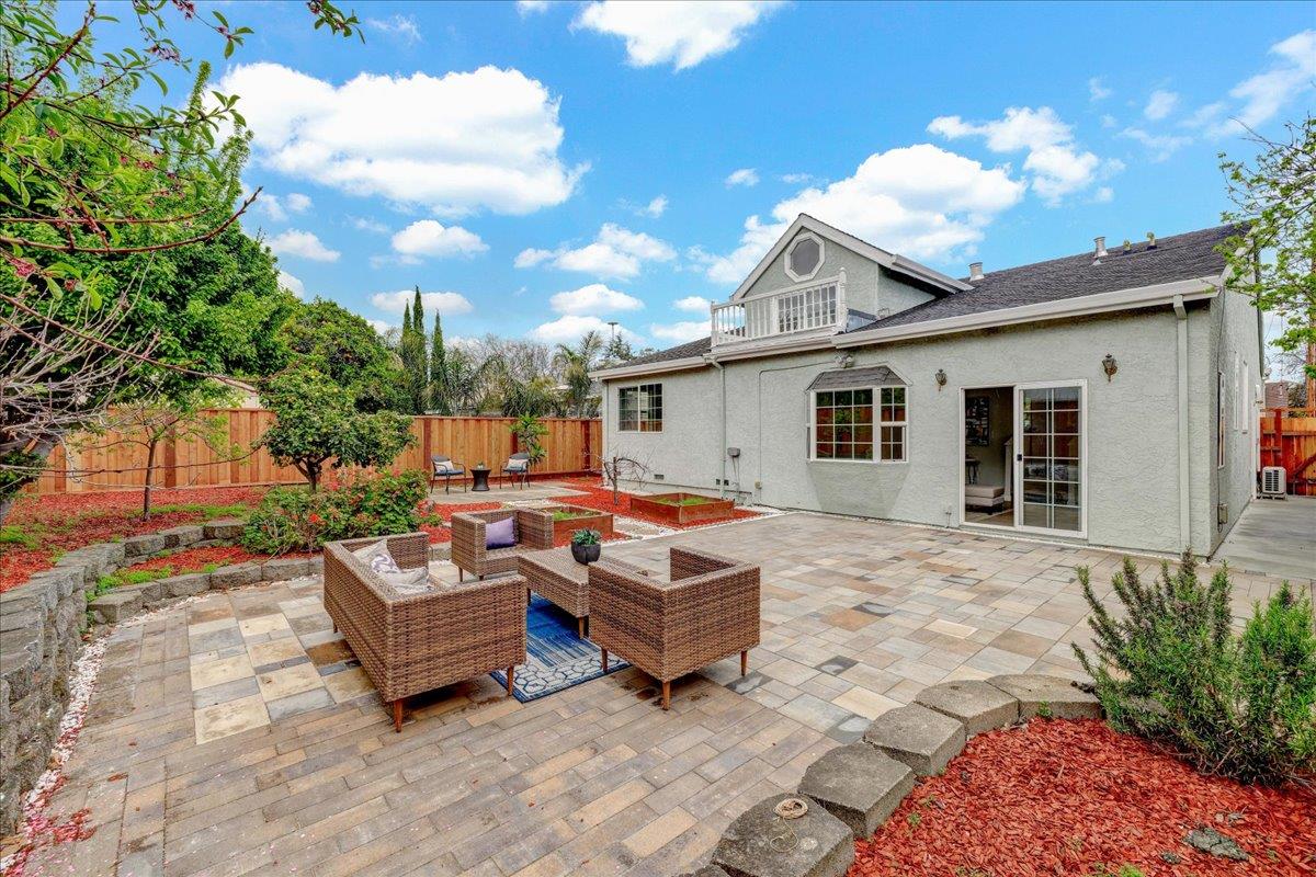 Detail Gallery Image 40 of 49 For 824 Acacia Ave, Sunnyvale,  CA 94086 - 3 Beds | 2 Baths