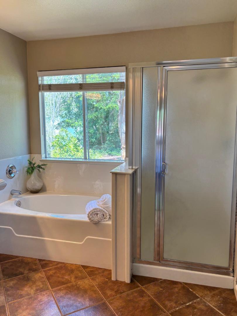 Detail Gallery Image 17 of 31 For 1341 Briarberry Ln, Gilroy,  CA 95020 - 4 Beds | 2/1 Baths
