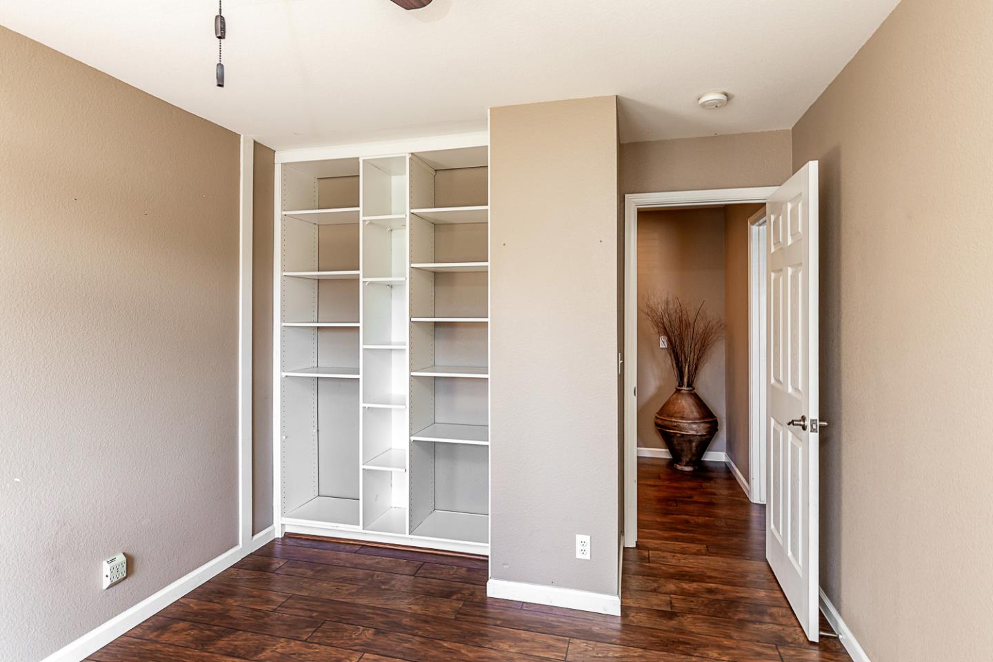 Detail Gallery Image 23 of 31 For 1341 Briarberry Ln, Gilroy,  CA 95020 - 4 Beds | 2/1 Baths