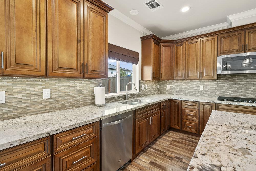 Detail Gallery Image 19 of 57 For 1390 Marilyn Ct, Hollister,  CA 95023 - 4 Beds | 3 Baths