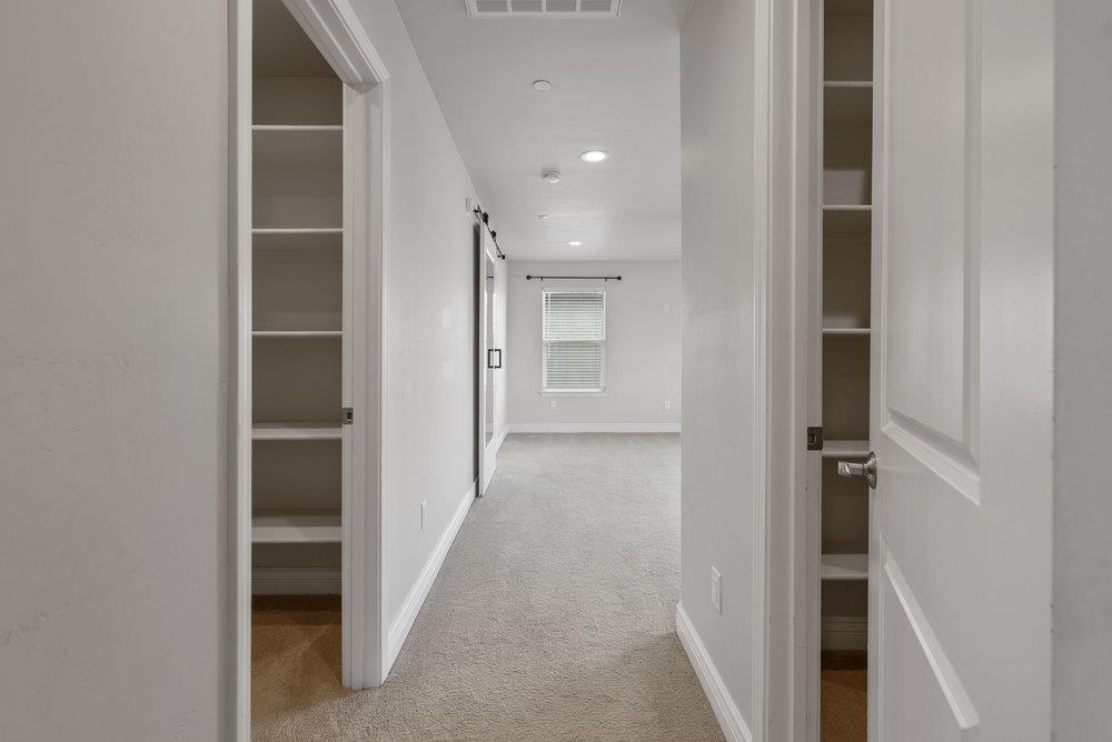Detail Gallery Image 26 of 57 For 1390 Marilyn Ct, Hollister,  CA 95023 - 4 Beds | 3 Baths
