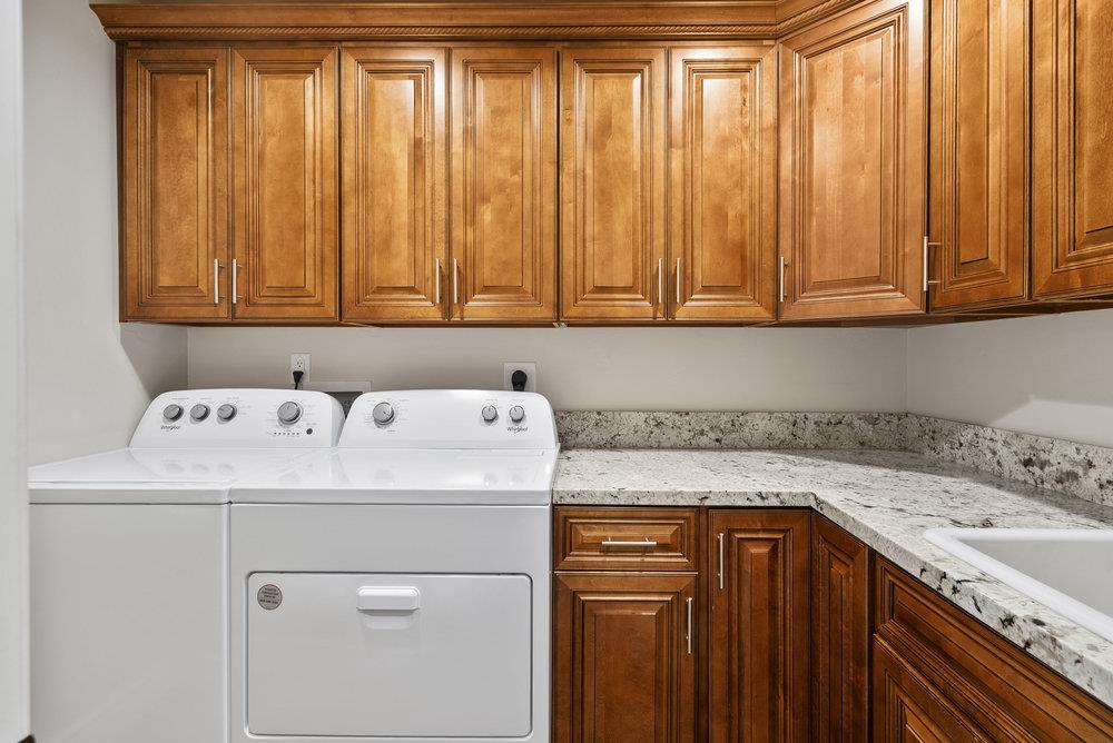 Detail Gallery Image 39 of 57 For 1390 Marilyn Ct, Hollister,  CA 95023 - 4 Beds | 3 Baths