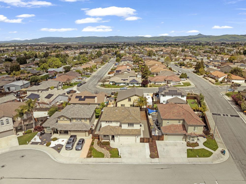 Detail Gallery Image 54 of 57 For 1390 Marilyn Ct, Hollister,  CA 95023 - 4 Beds | 3 Baths