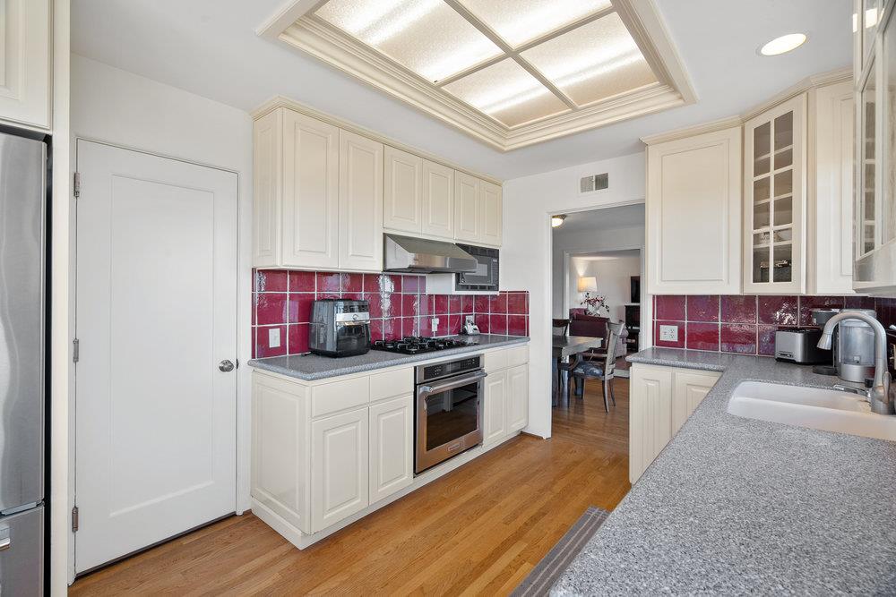 Detail Gallery Image 12 of 53 For 15711 Highland Dr, San Jose,  CA 95127 - 4 Beds | 2 Baths