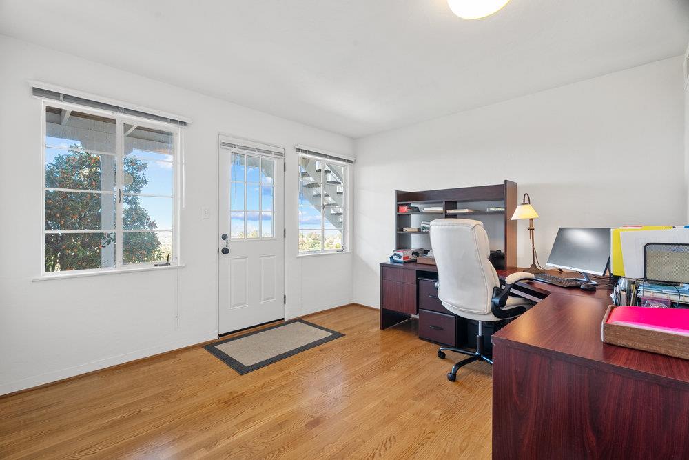 Detail Gallery Image 23 of 53 For 15711 Highland Dr, San Jose,  CA 95127 - 4 Beds | 2 Baths