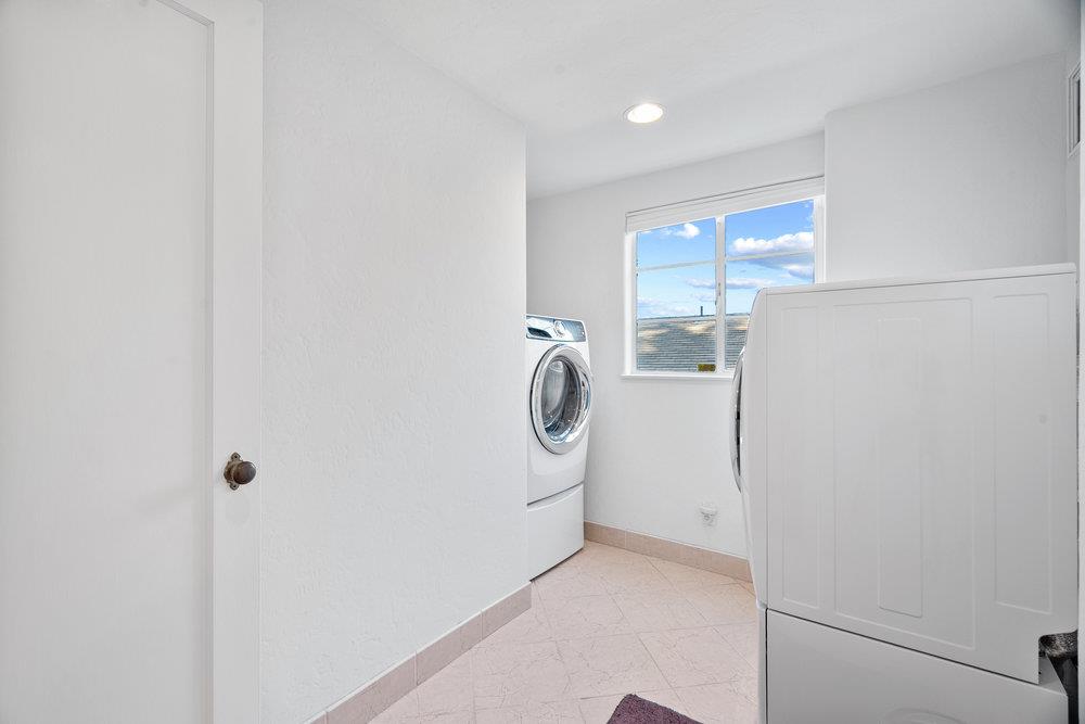 Detail Gallery Image 28 of 53 For 15711 Highland Dr, San Jose,  CA 95127 - 4 Beds | 2 Baths