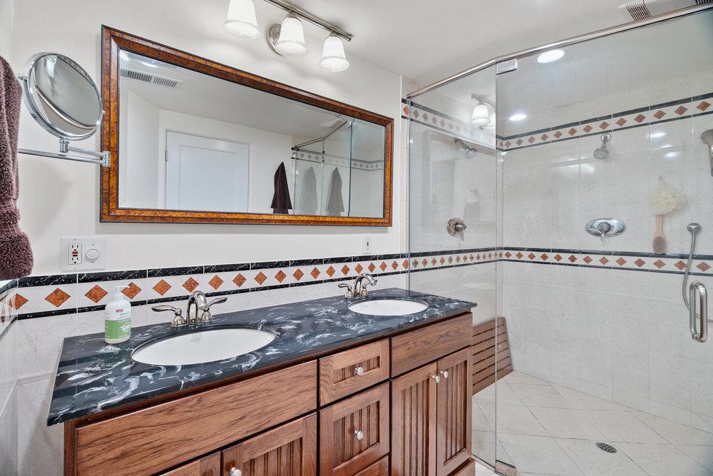 Detail Gallery Image 30 of 53 For 15711 Highland Dr, San Jose,  CA 95127 - 4 Beds | 2 Baths