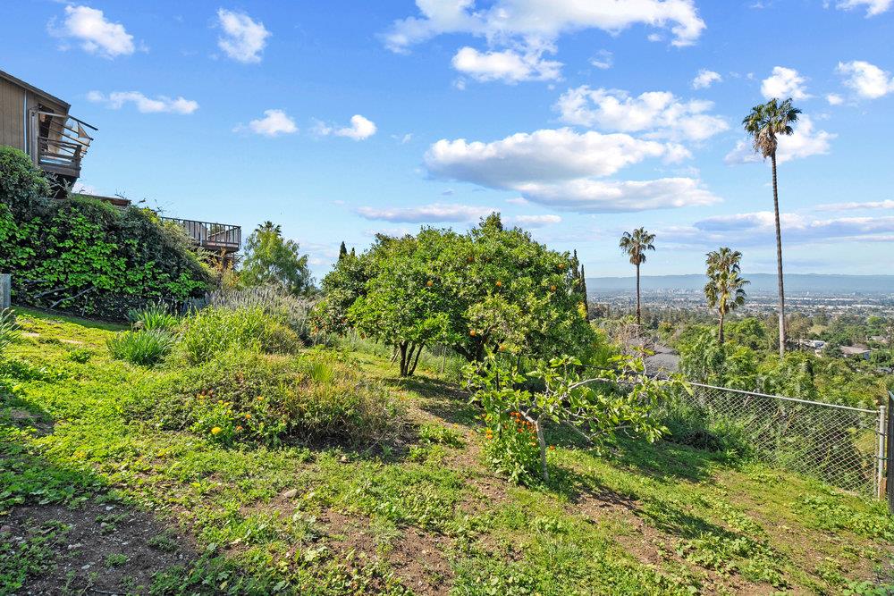 Detail Gallery Image 43 of 53 For 15711 Highland Dr, San Jose,  CA 95127 - 4 Beds | 2 Baths
