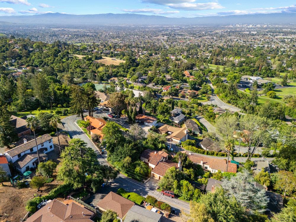 Detail Gallery Image 49 of 53 For 15711 Highland Dr, San Jose,  CA 95127 - 4 Beds | 2 Baths