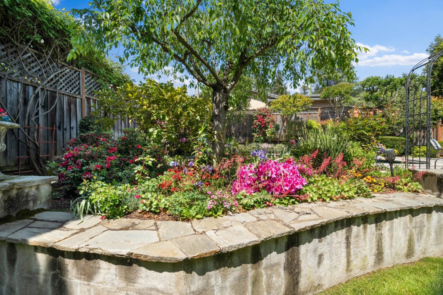 Detail Gallery Image 59 of 70 For 14471 Springer Ave, Saratoga,  CA 95070 - 4 Beds | 3/1 Baths