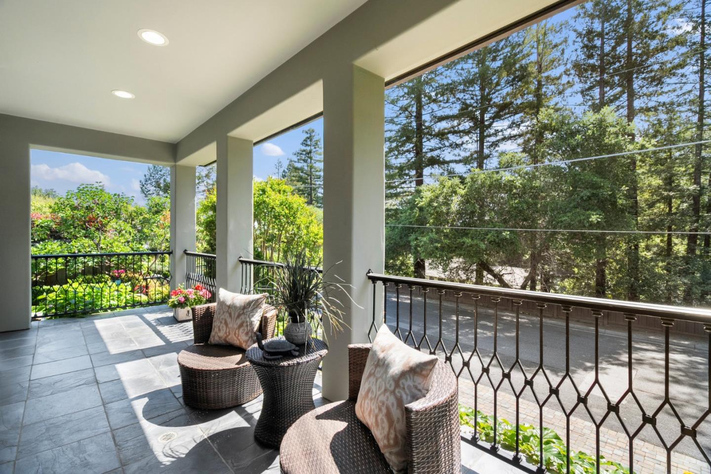 Detail Gallery Image 6 of 70 For 14471 Springer Ave, Saratoga,  CA 95070 - 4 Beds | 3/1 Baths