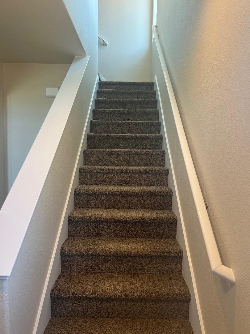Detail Gallery Image 12 of 22 For 153 Brunia Pl, King City,  CA 93930 - 3 Beds | 2/1 Baths