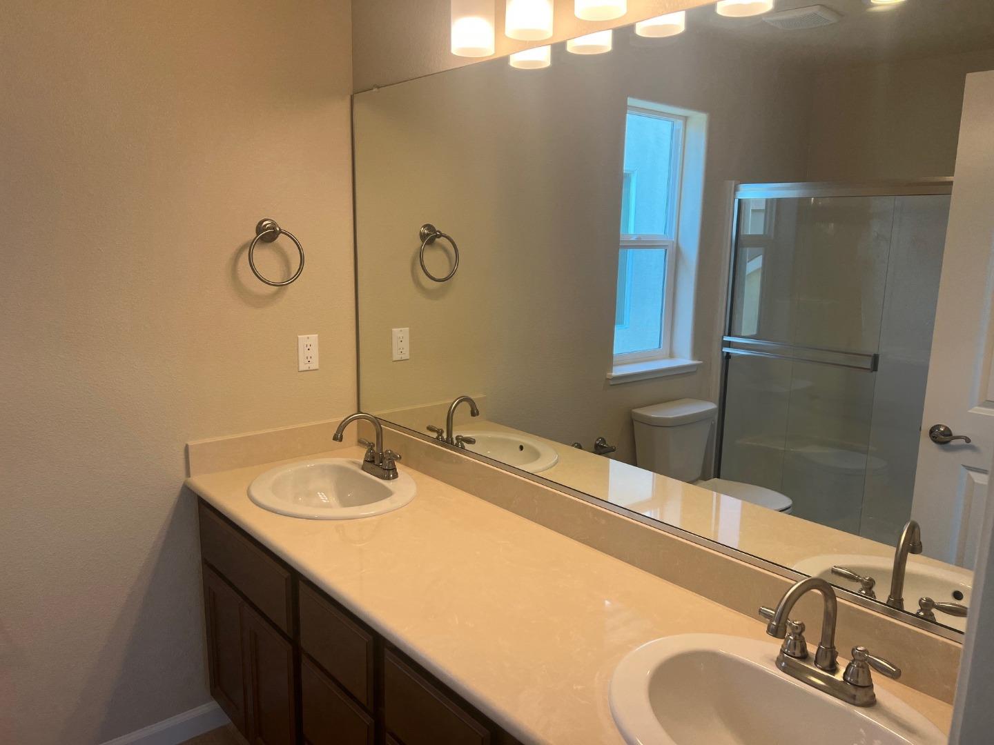 Detail Gallery Image 17 of 22 For 153 Brunia Pl, King City,  CA 93930 - 3 Beds | 2/1 Baths