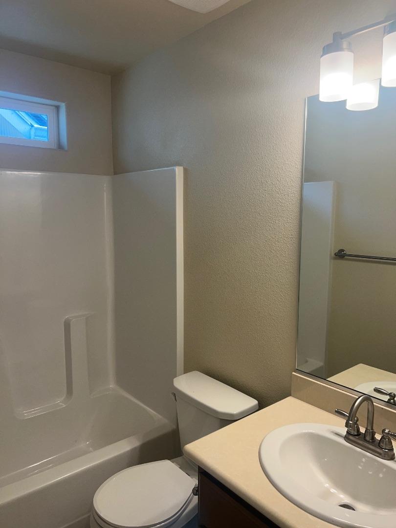 Detail Gallery Image 19 of 22 For 153 Brunia Pl, King City,  CA 93930 - 3 Beds | 2/1 Baths