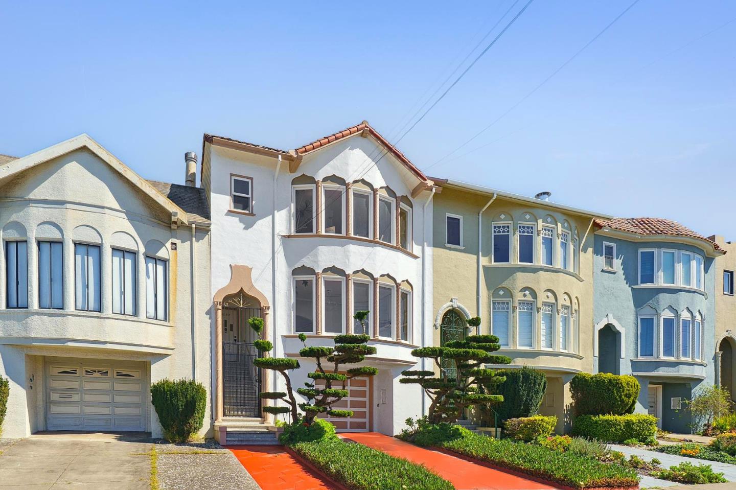Detail Gallery Image 2 of 48 For 1970 18th Ave, San Francisco,  CA 94116 - 4 Beds | 3/1 Baths