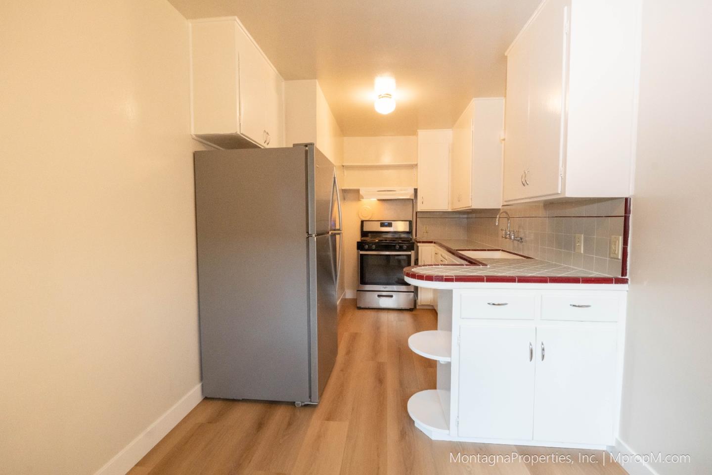 Detail Gallery Image 18 of 39 For 1868 Davis St, San Jose,  CA 95126 - – Beds | – Baths