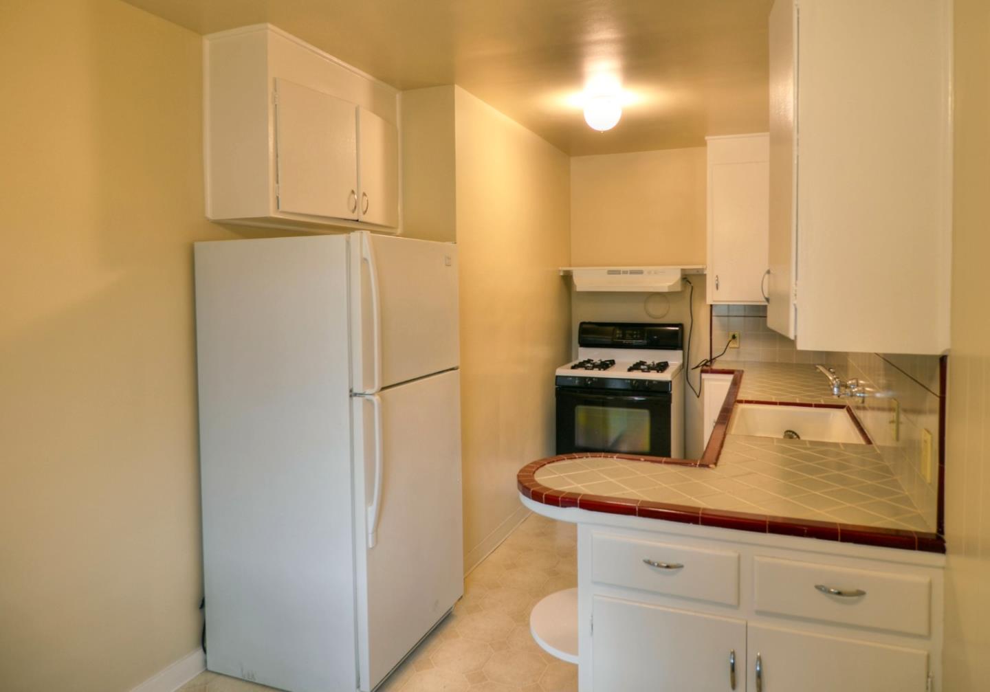 Detail Gallery Image 31 of 39 For 1868 Davis St, San Jose,  CA 95126 - – Beds | – Baths