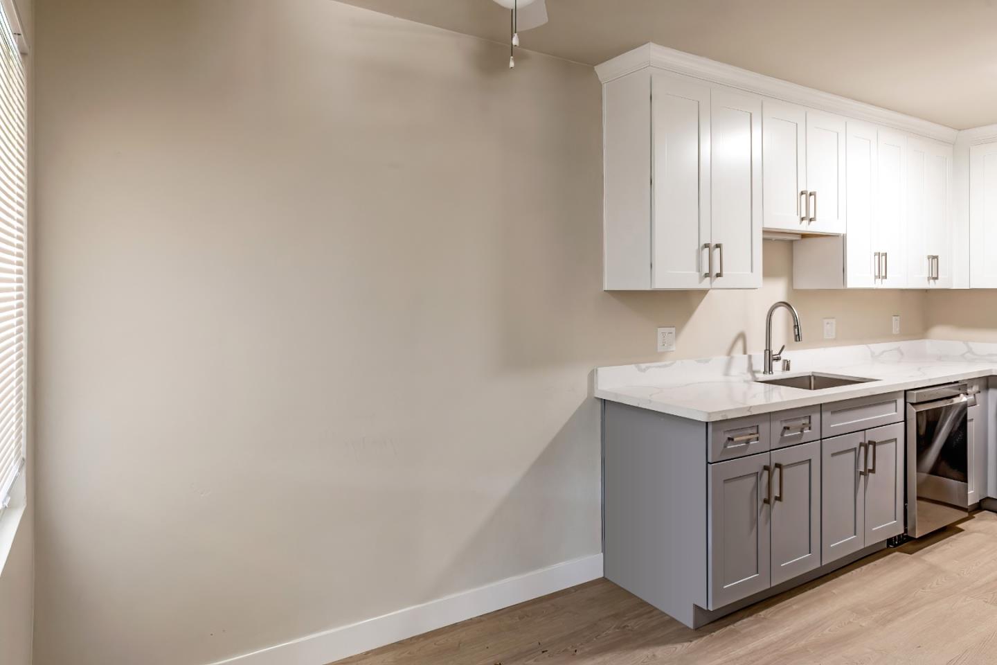 Detail Gallery Image 5 of 39 For 1868 Davis St, San Jose,  CA 95126 - – Beds | – Baths