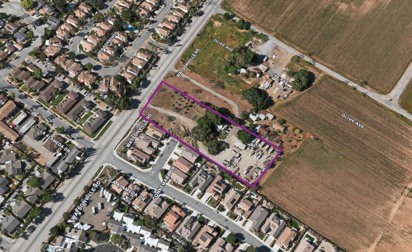 Detail Gallery Image 2 of 3 For 15220 Watsonville Rd, Morgan Hill,  CA 95037 - 2 Beds | 1 Baths