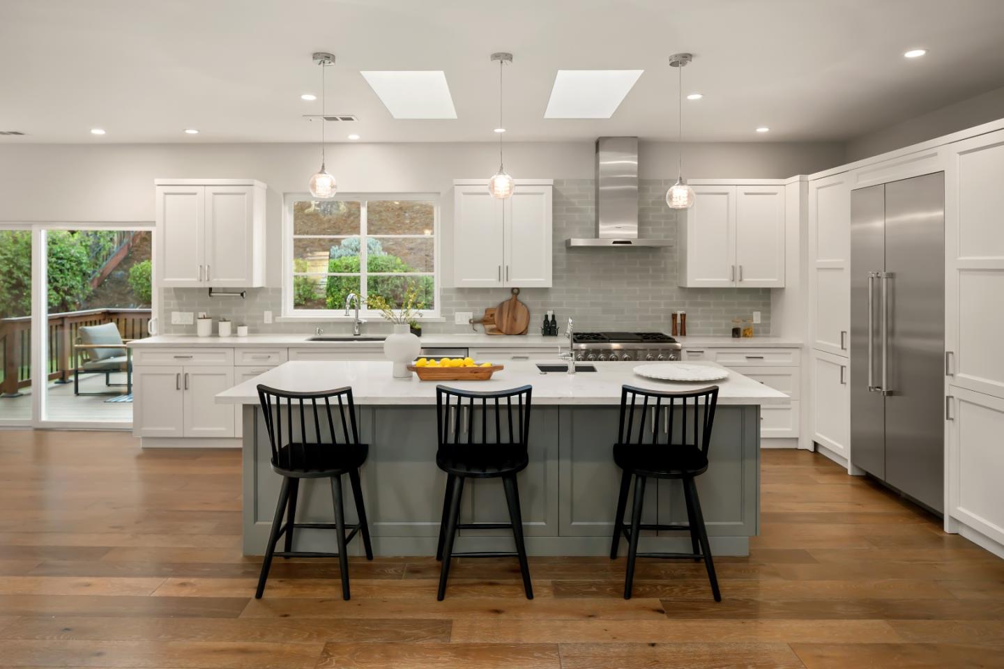 Detail Gallery Image 9 of 29 For 231 More Ave, Los Gatos,  CA 95032 - 4 Beds | 3/1 Baths