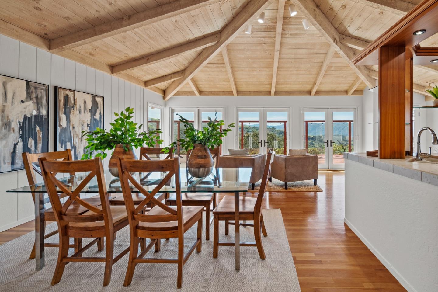 Detail Gallery Image 18 of 50 For 11605 Mccarthy Rd, Carmel Valley,  CA 93924 - 5 Beds | 3 Baths