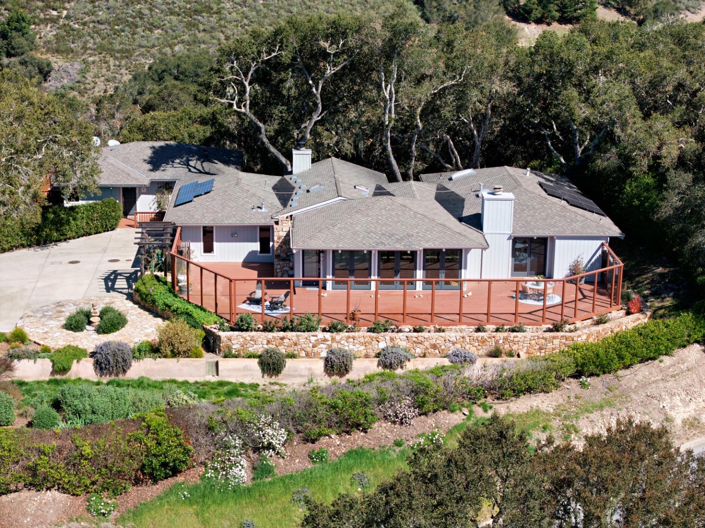 Detail Gallery Image 2 of 50 For 11605 Mccarthy Rd, Carmel Valley,  CA 93924 - 5 Beds | 3 Baths