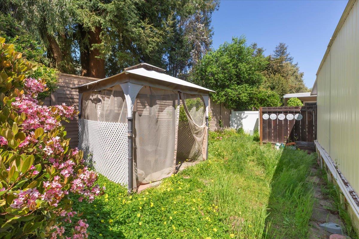 Detail Gallery Image 17 of 24 For 88 La Paz Way #88,  Campbell,  CA 95008 - 2 Beds | 1 Baths