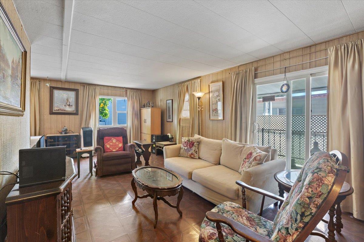 Detail Gallery Image 8 of 24 For 88 La Paz Way #88,  Campbell,  CA 95008 - 2 Beds | 1 Baths