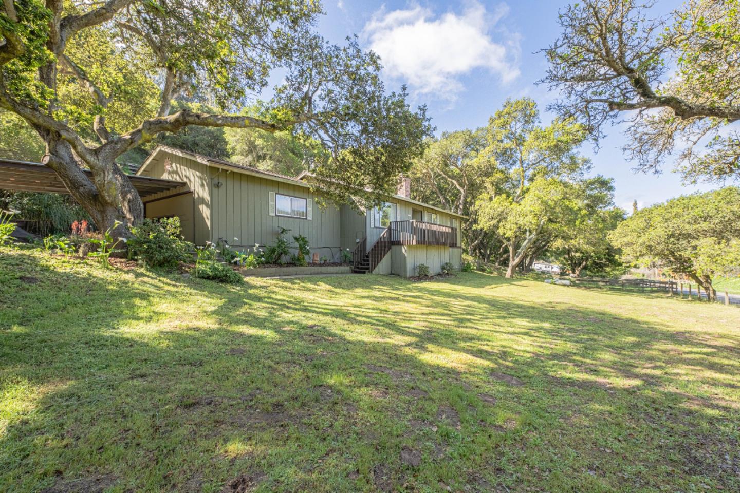 Detail Gallery Image 4 of 44 For 676 Paradise Rd, Salinas,  CA 93907 - 3 Beds | 2 Baths