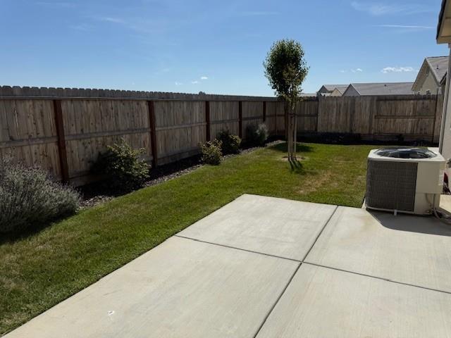 Detail Gallery Image 10 of 11 For 1209 Gypsum Dr, Los Banos,  CA 93635 - 3 Beds | 2 Baths