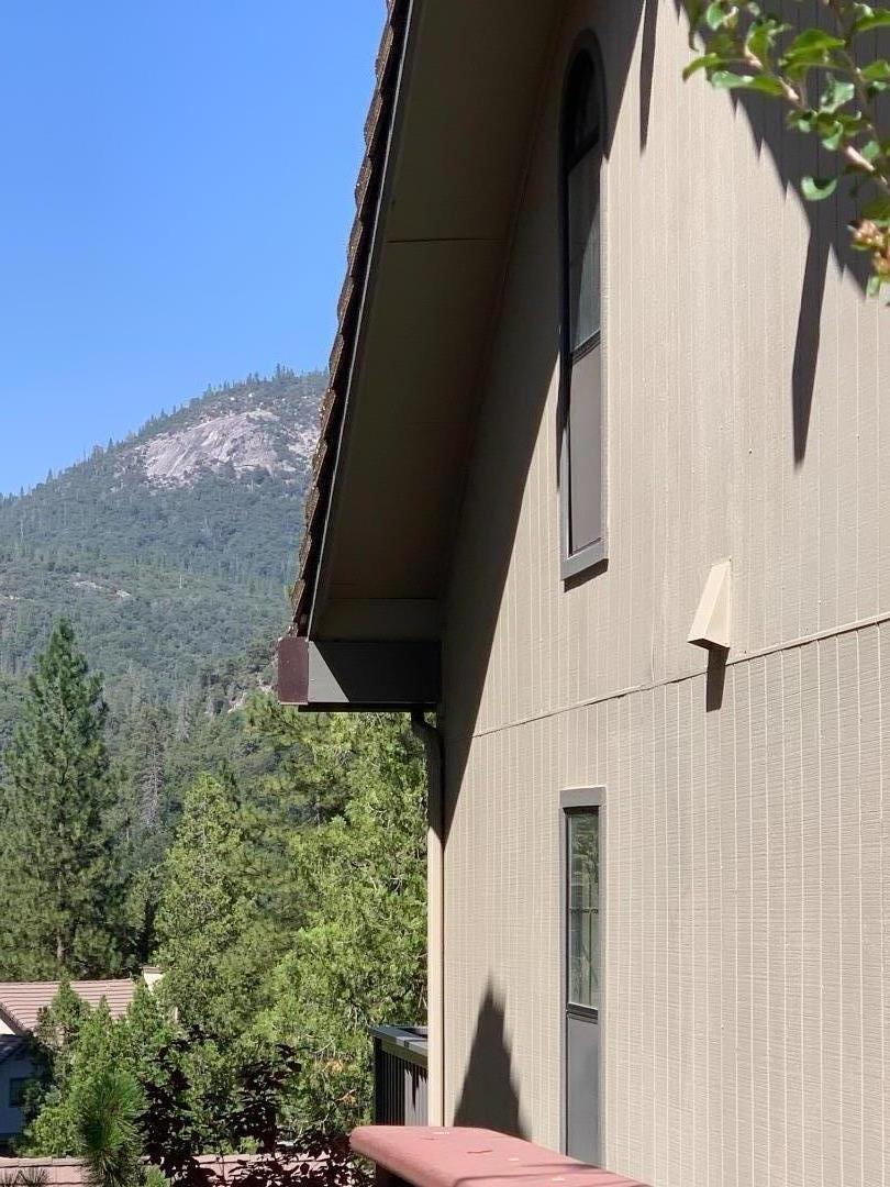 Detail Gallery Image 3 of 39 For 40586 Saddleback Rd, Bass Lake,  CA 93604 - 5 Beds | 3/1 Baths