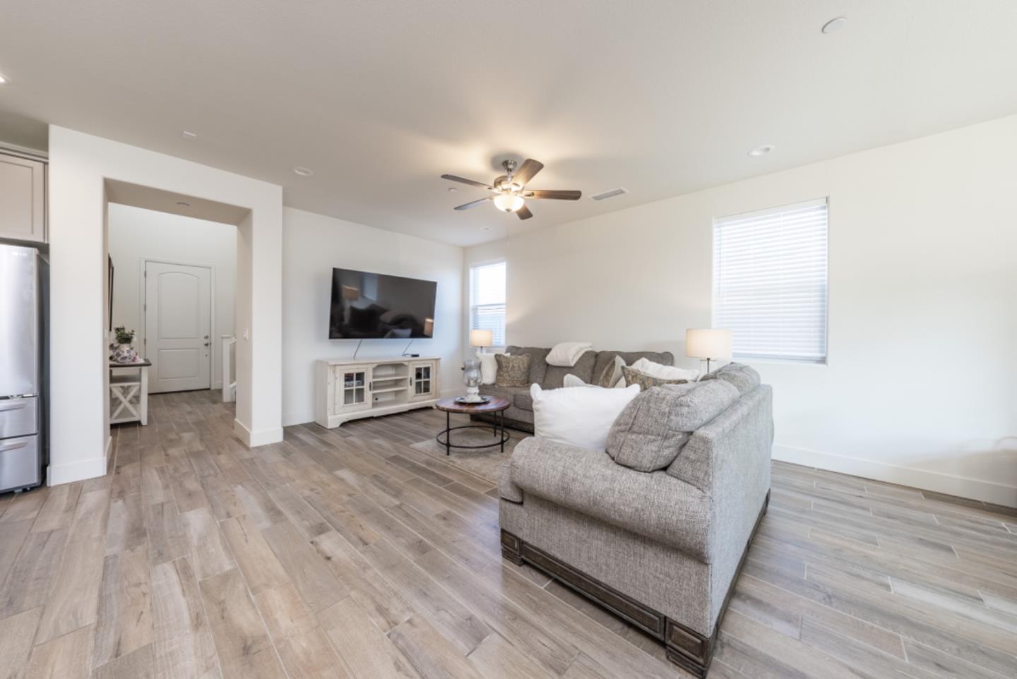 Detail Gallery Image 10 of 69 For 848 Orchard Hills Rd, Madera,  CA 93636 - 3 Beds | 2/1 Baths