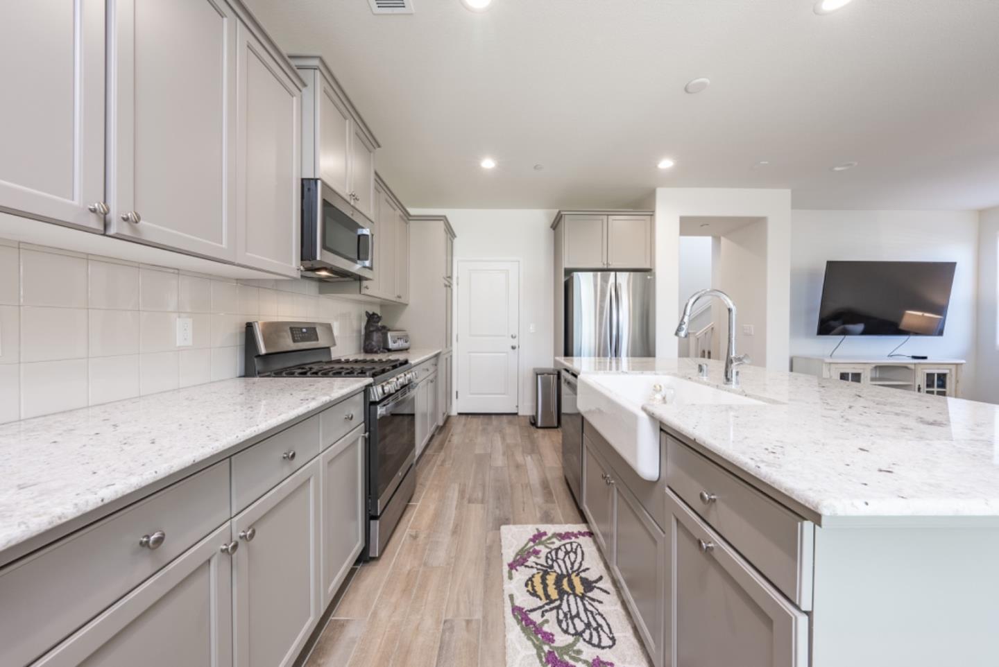 Detail Gallery Image 16 of 69 For 848 Orchard Hills Rd, Madera,  CA 93636 - 3 Beds | 2/1 Baths