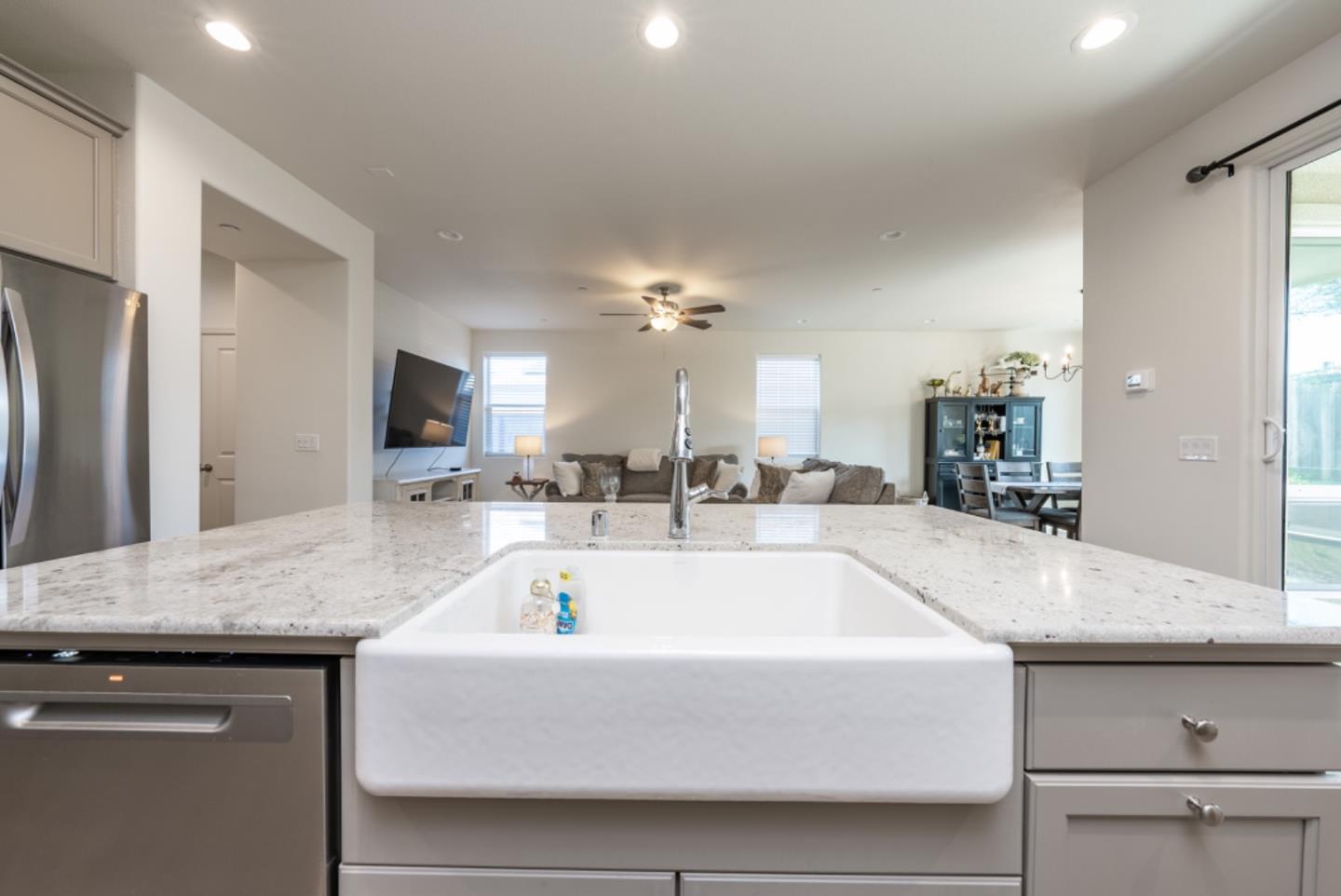 Detail Gallery Image 17 of 69 For 848 Orchard Hills Rd, Madera,  CA 93636 - 3 Beds | 2/1 Baths