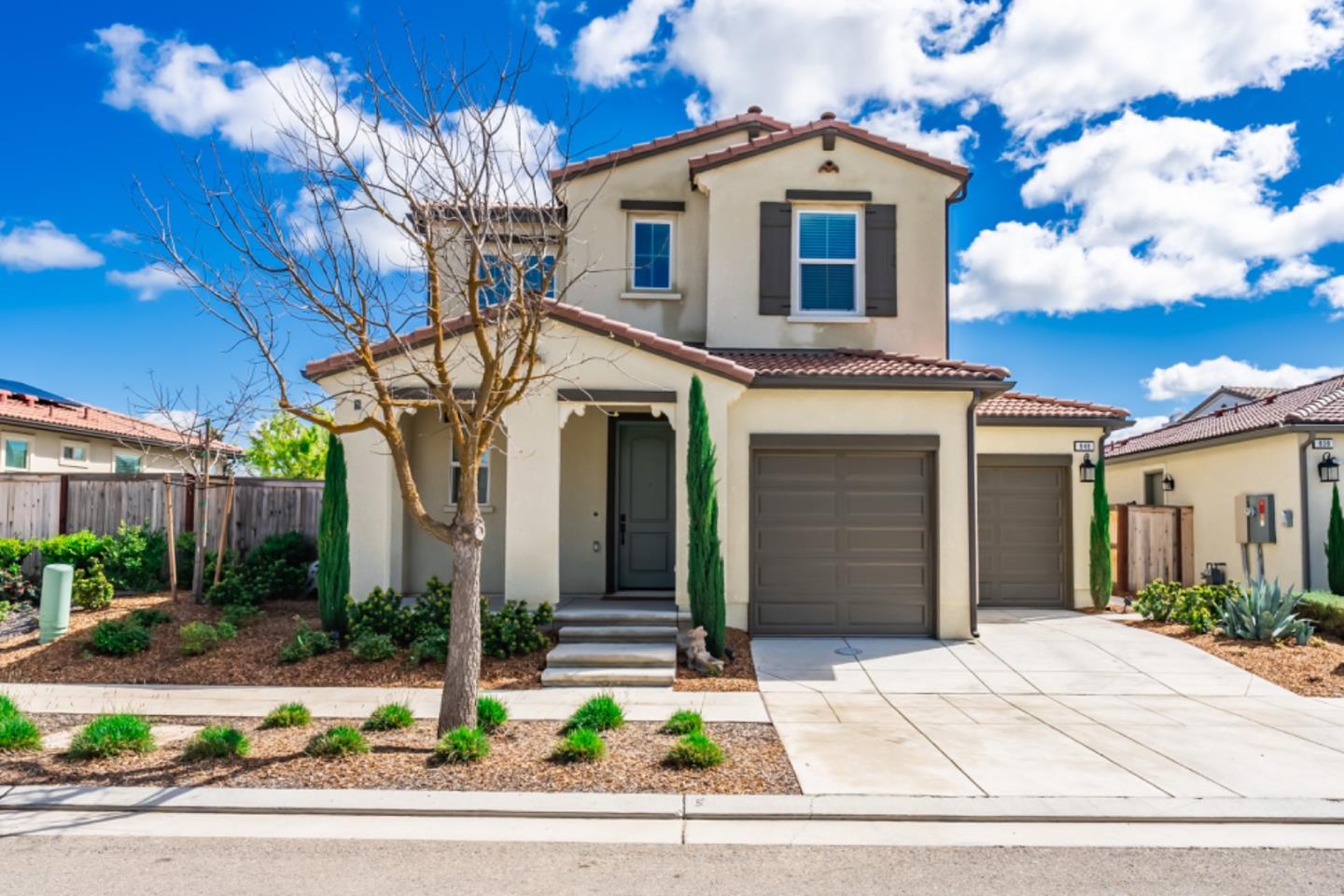 Detail Gallery Image 2 of 69 For 848 Orchard Hills Rd, Madera,  CA 93636 - 3 Beds | 2/1 Baths
