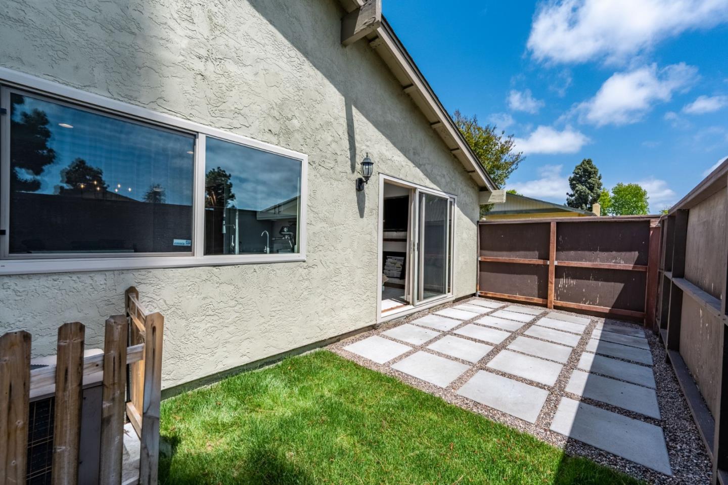 Detail Gallery Image 17 of 28 For 3575 Guava Way, Oceanside,  CA 92058 - 2 Beds | 2 Baths