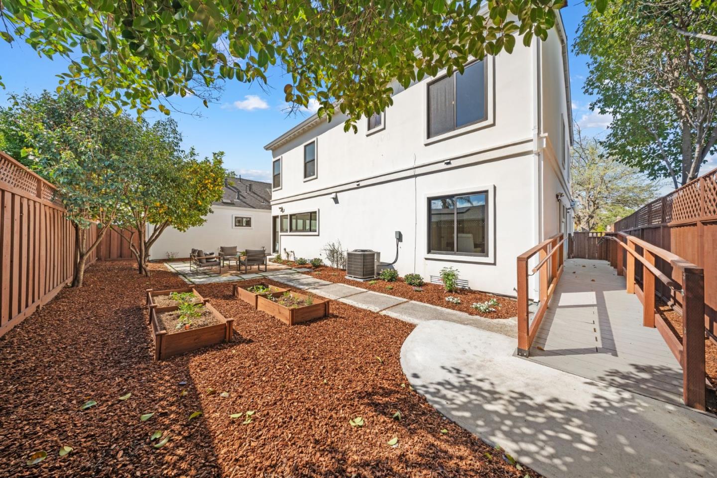 Detail Gallery Image 30 of 46 For 288 Clearpark Cir, San Jose,  CA 95136 - 7 Beds | 7/1 Baths