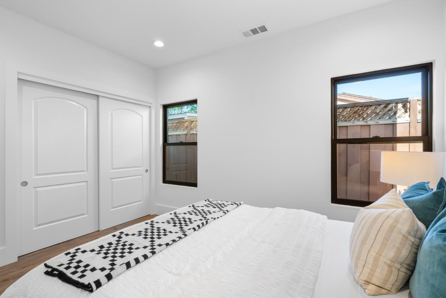 Detail Gallery Image 39 of 46 For 288 Clearpark Cir, San Jose,  CA 95136 - 7 Beds | 7/1 Baths
