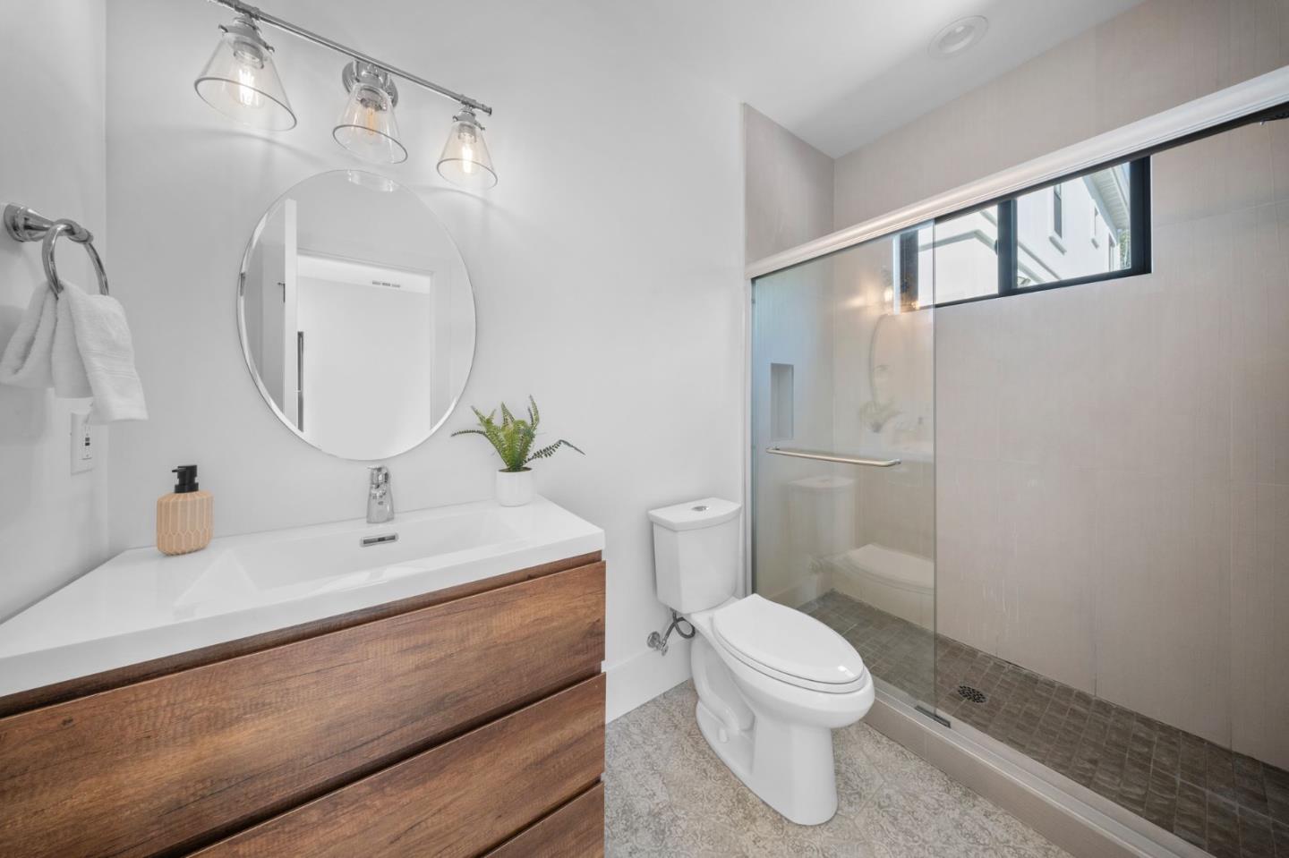 Detail Gallery Image 43 of 46 For 288 Clearpark Cir, San Jose,  CA 95136 - 7 Beds | 7/1 Baths