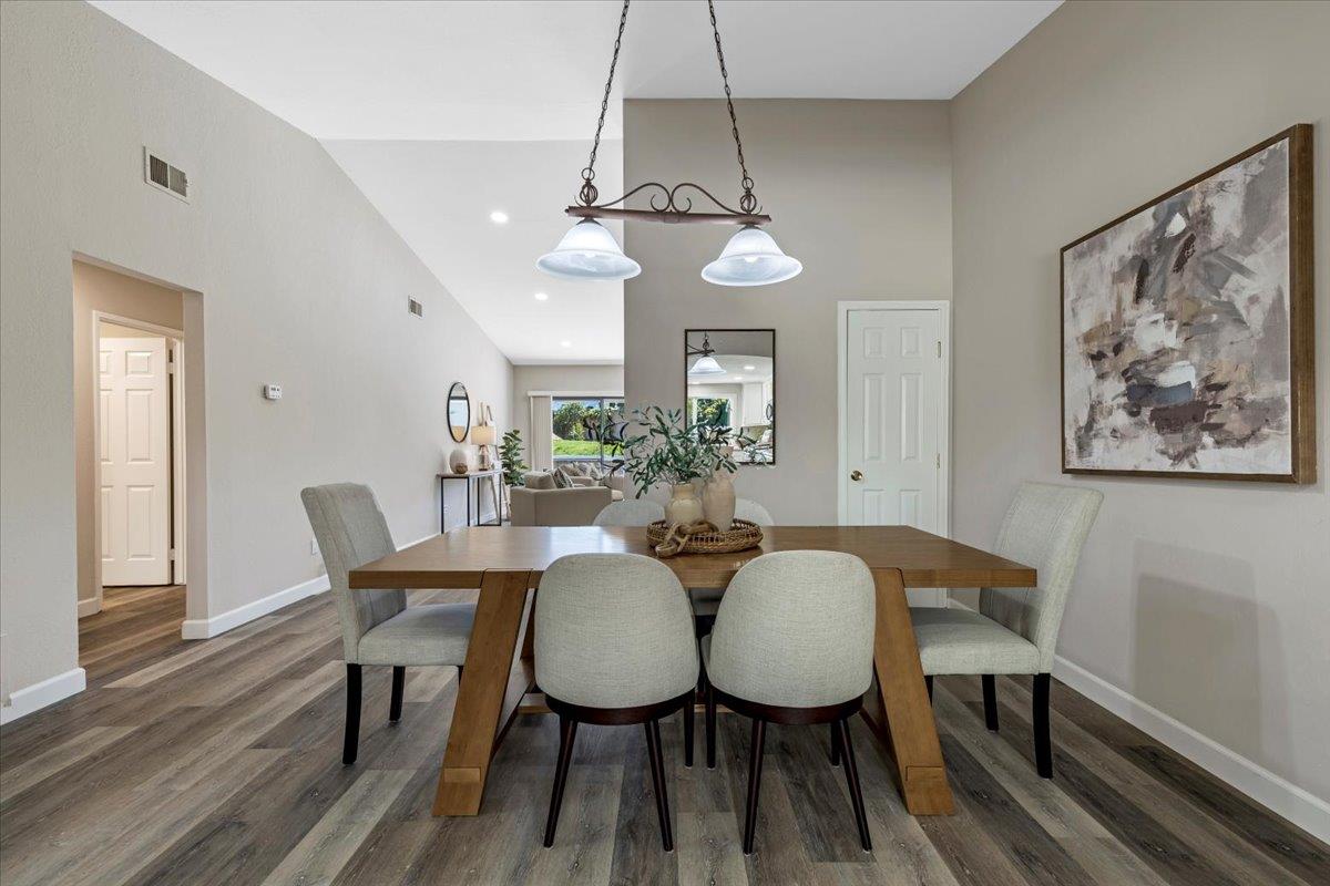 Detail Gallery Image 16 of 39 For 1108 Camber Tree Ct, San Jose,  CA 95120 - 3 Beds | 2 Baths