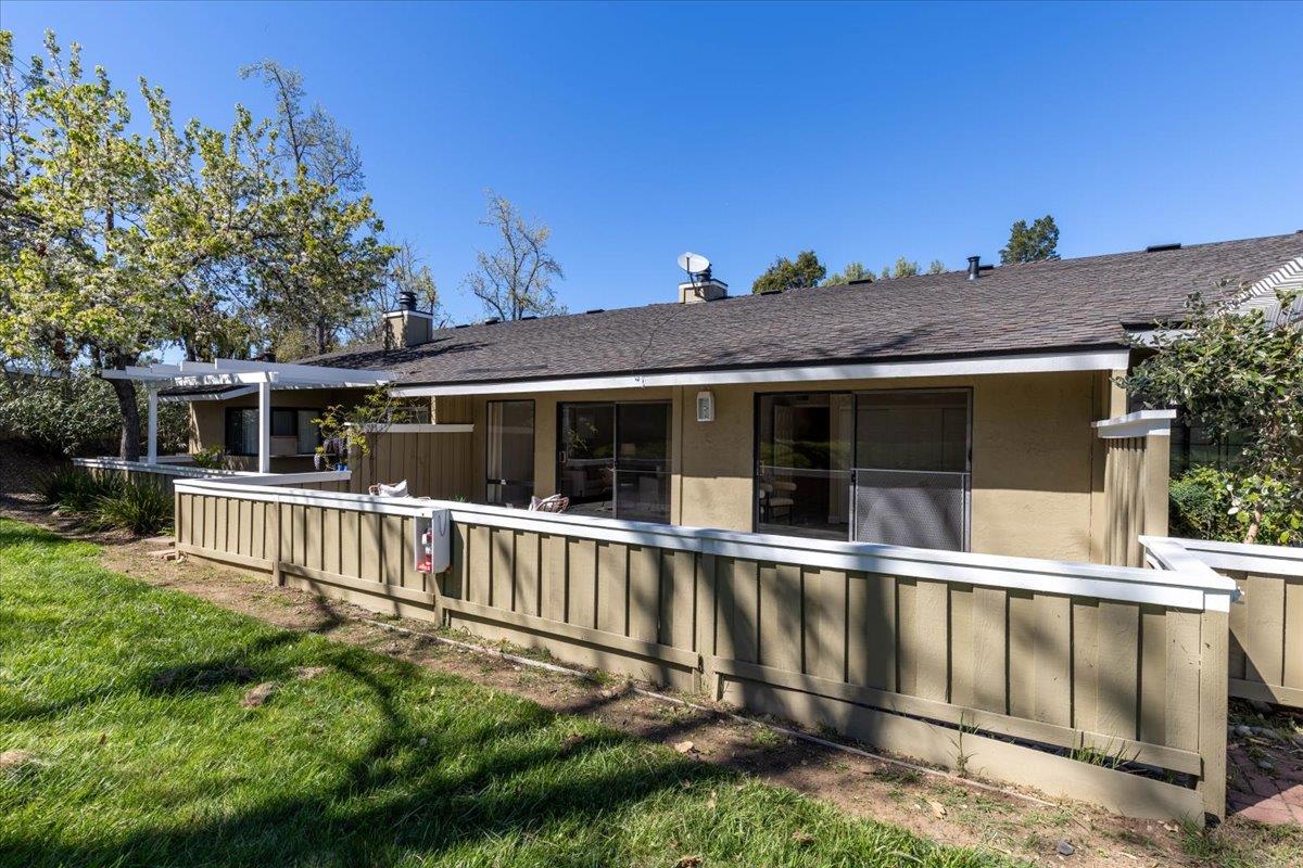 Detail Gallery Image 31 of 39 For 1108 Camber Tree Ct, San Jose,  CA 95120 - 3 Beds | 2 Baths