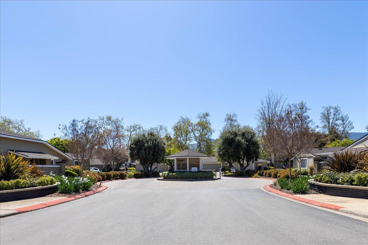 Detail Gallery Image 36 of 39 For 1108 Camber Tree Ct, San Jose,  CA 95120 - 3 Beds | 2 Baths