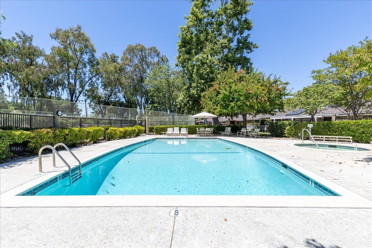 Detail Gallery Image 37 of 39 For 1108 Camber Tree Ct, San Jose,  CA 95120 - 3 Beds | 2 Baths