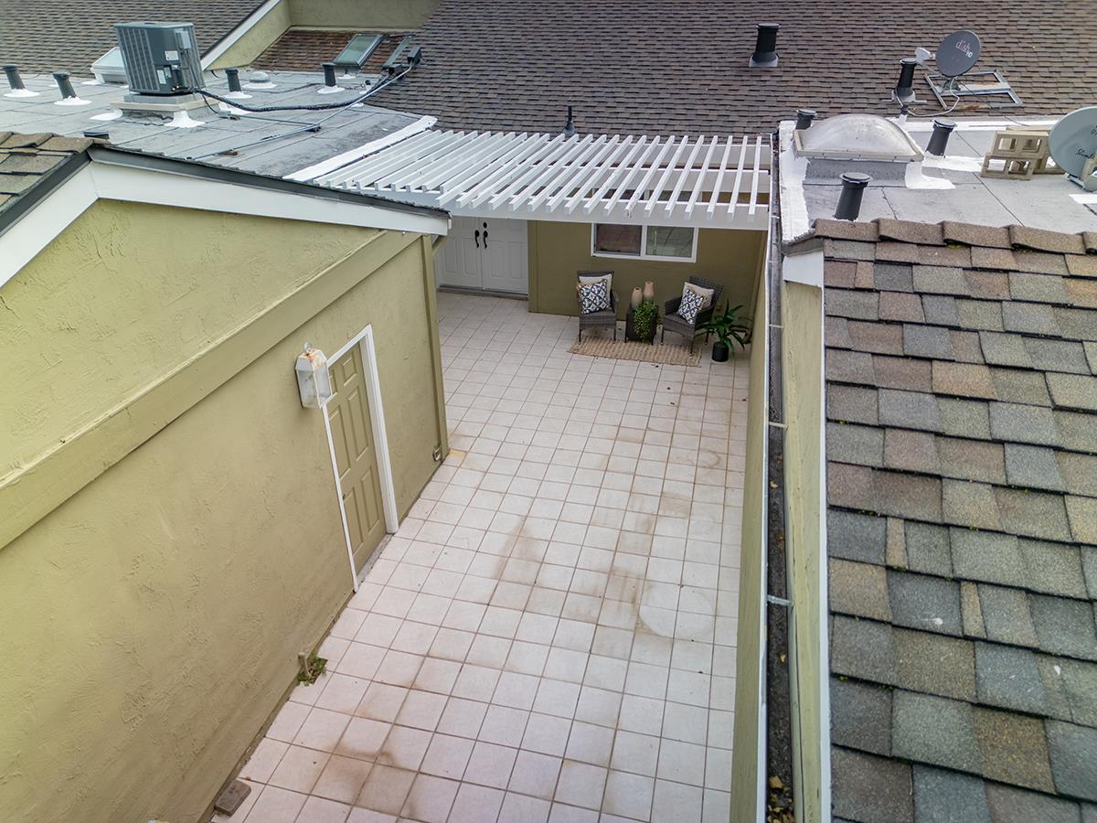 Detail Gallery Image 7 of 39 For 1108 Camber Tree Ct, San Jose,  CA 95120 - 3 Beds | 2 Baths