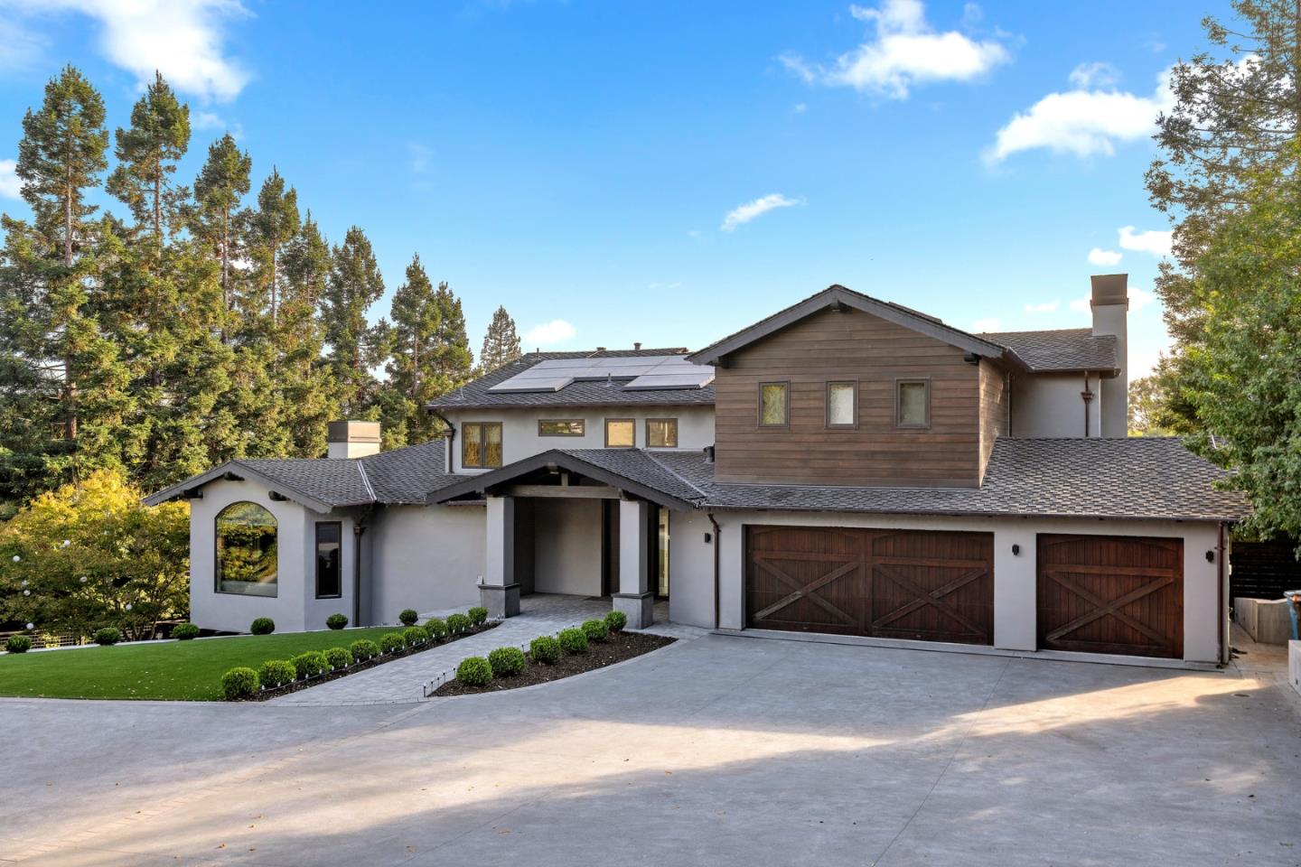 Detail Gallery Image 1 of 1 For 941 Lakeview Way, Redwood City,  CA 94062 - 6 Beds | 6/1 Baths