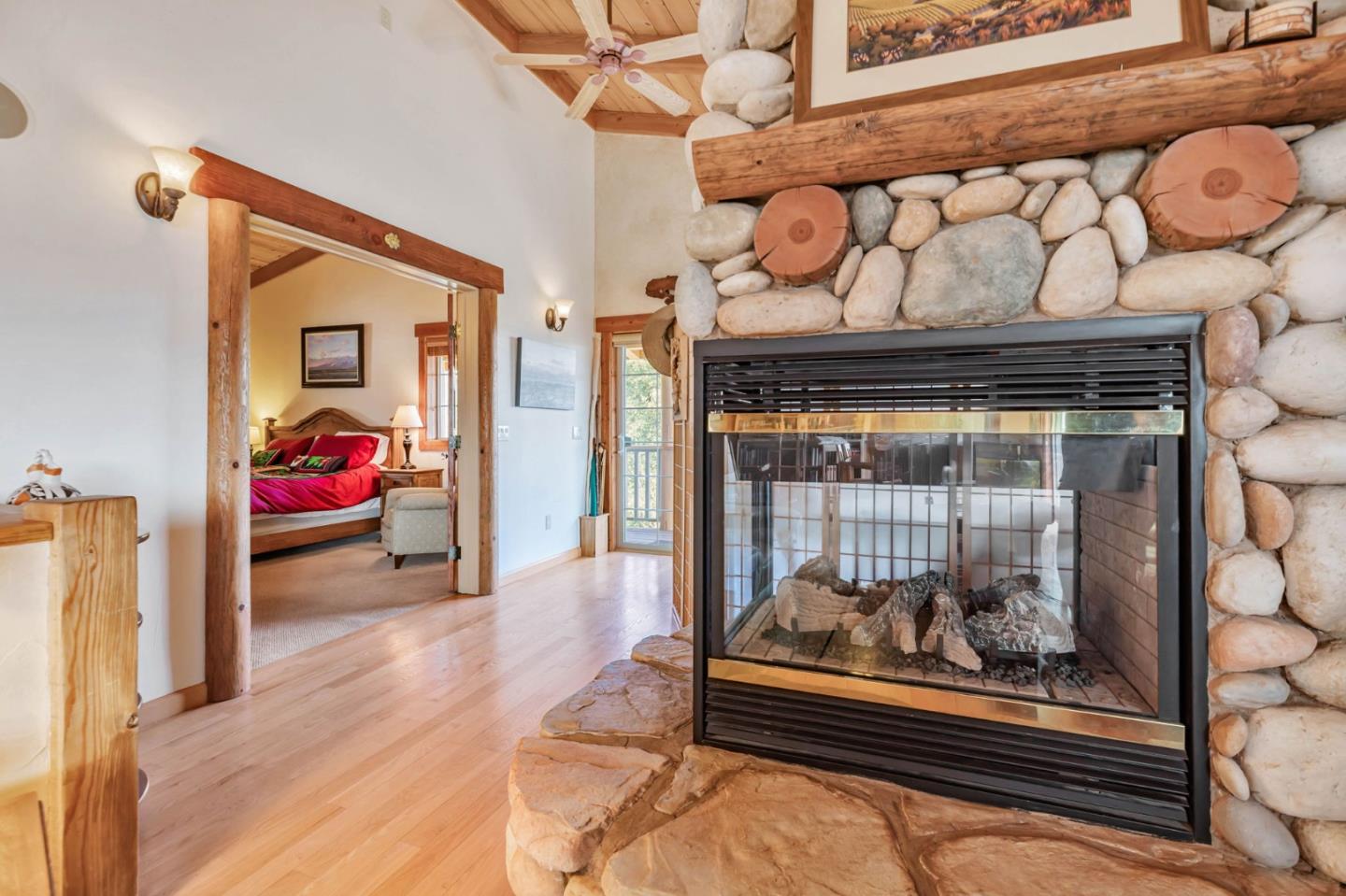 Detail Gallery Image 24 of 74 For 18 Asoleado Dr, Carmel Valley,  CA 93924 - 3 Beds | 2 Baths