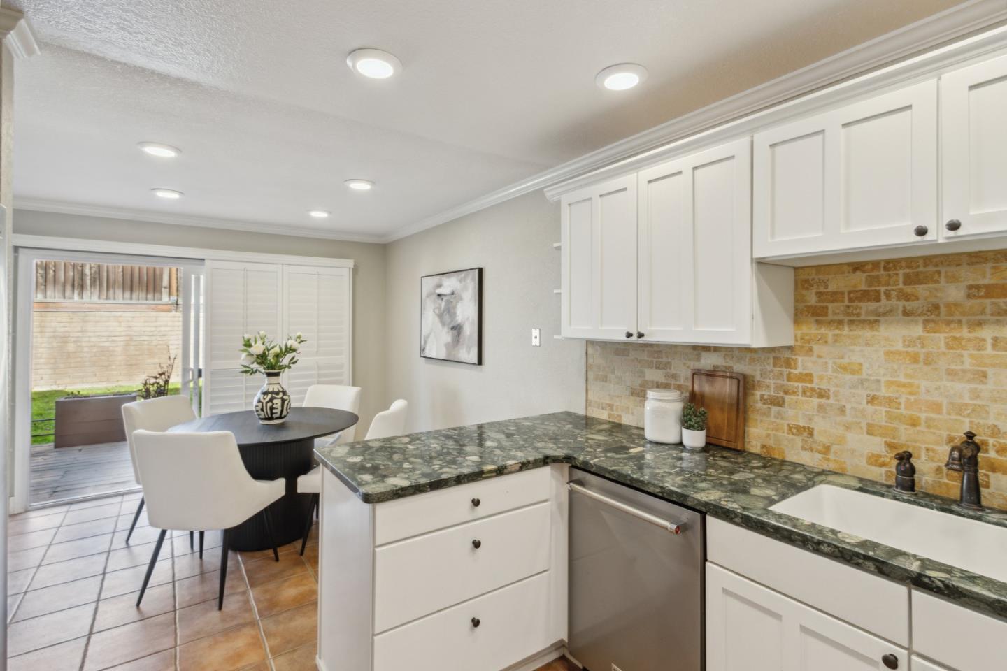 Detail Gallery Image 14 of 36 For 2833 Casa De Vida Dr, Aptos,  CA 95003 - 2 Beds | 2/1 Baths