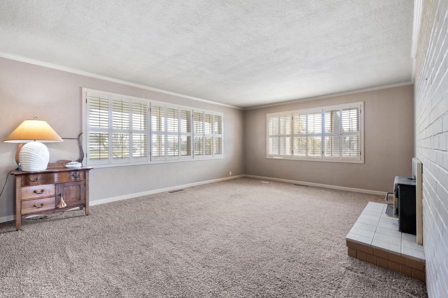 Detail Gallery Image 10 of 39 For 101 Bronson St, Watsonville,  CA 95076 - 3 Beds | 2 Baths