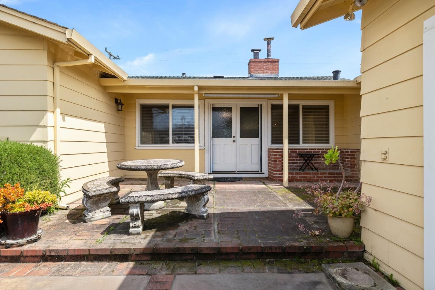 Detail Gallery Image 32 of 39 For 101 Bronson St, Watsonville,  CA 95076 - 3 Beds | 2 Baths