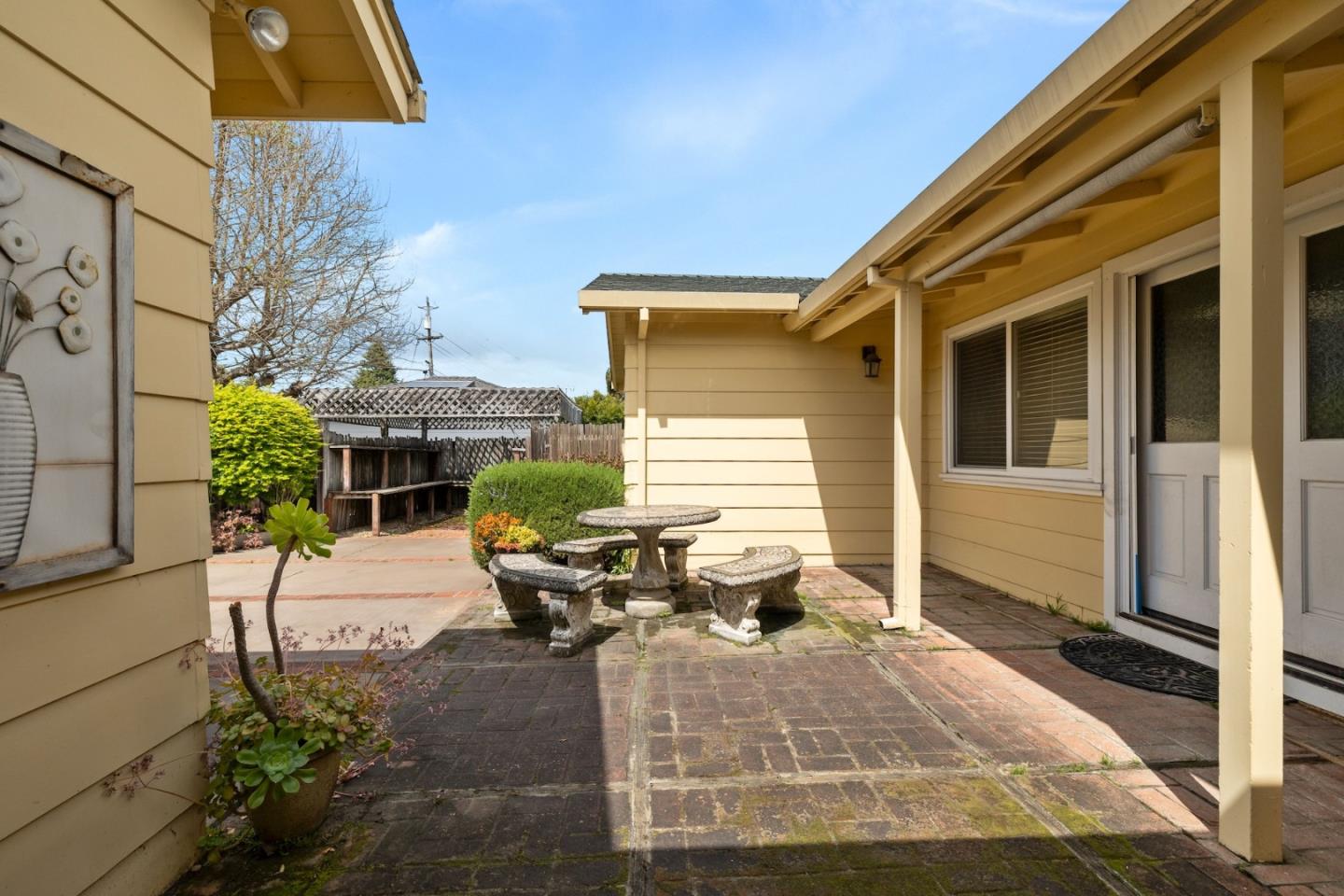 Detail Gallery Image 33 of 39 For 101 Bronson St, Watsonville,  CA 95076 - 3 Beds | 2 Baths